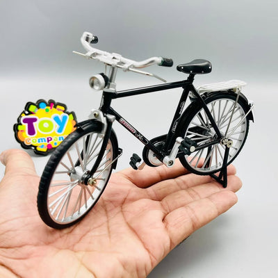 1:10 Scale Classic Diecast Bicycle (Toy)