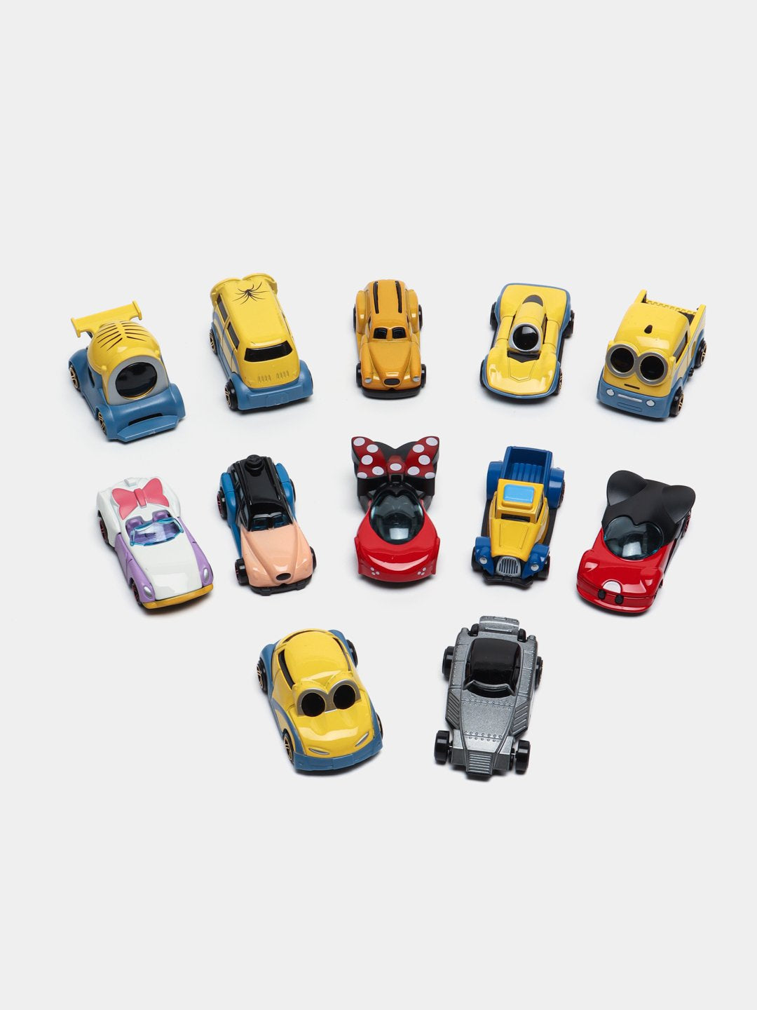 12Pcs Diecast Minions Character Cars Set