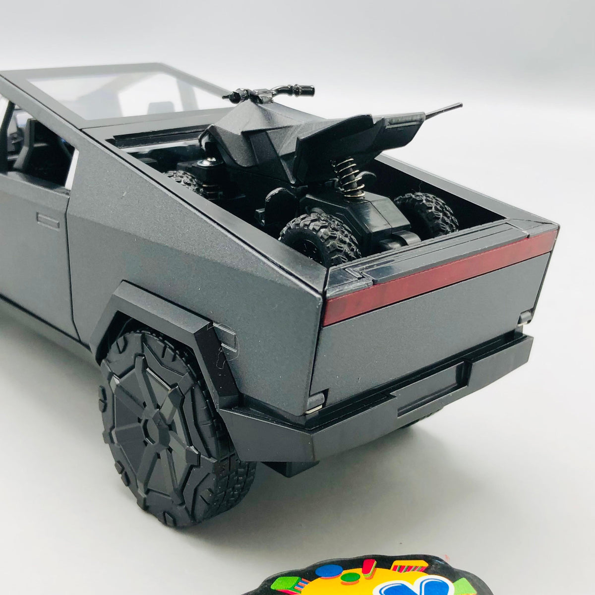 1:24 RC Diecast Tesla Model With Quad Bike