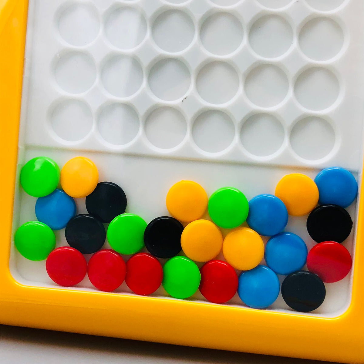 Mini Cartoon Design Magnetic Beads Drawing Board
