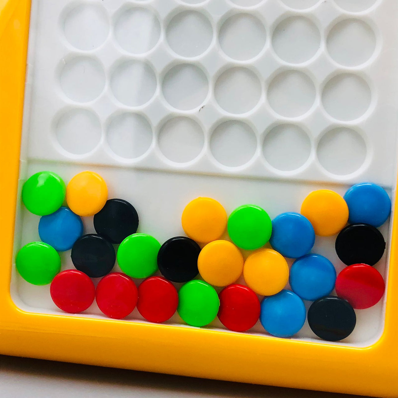Mini Cartoon Design Magnetic Beads Drawing Board