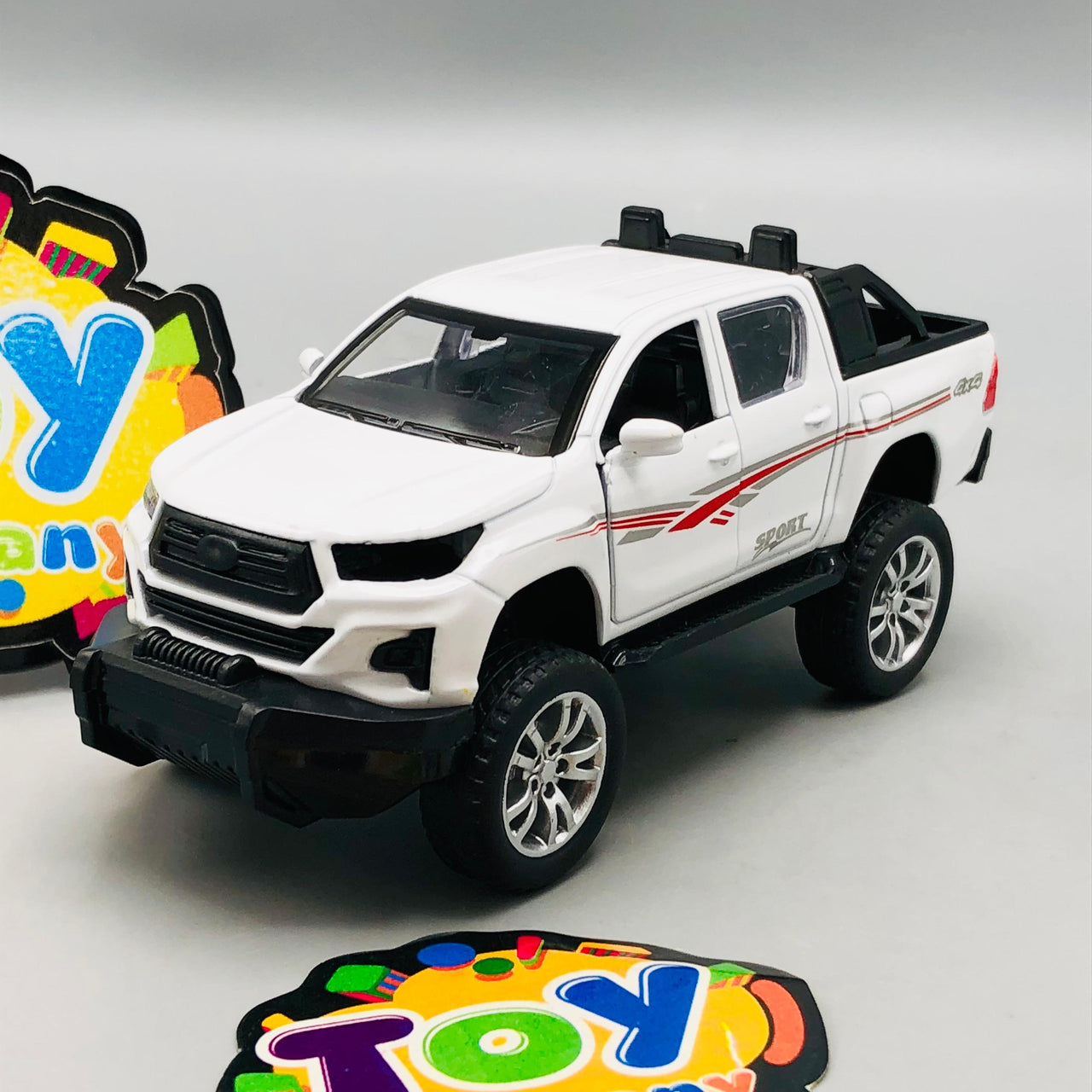 2Pc Diecast Mini Toyota Hilux Pullback Models - Minor Fault