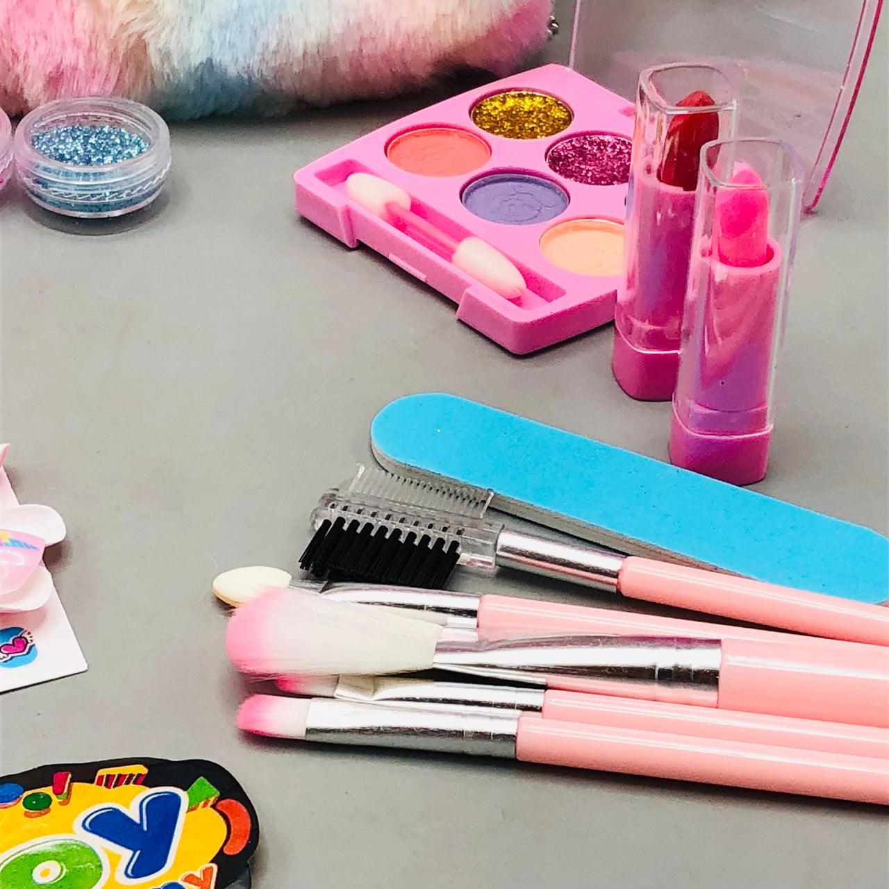 28Pcs Realistic Princess Makeup Set With Pouch
