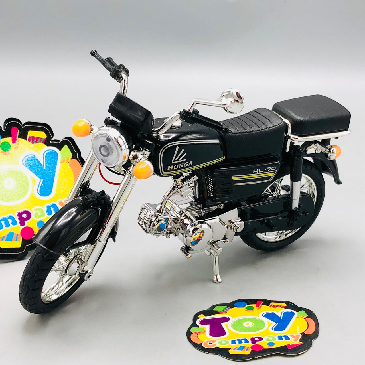 1:10 Diecast Honda 70 Model Bike - Minor Fault
