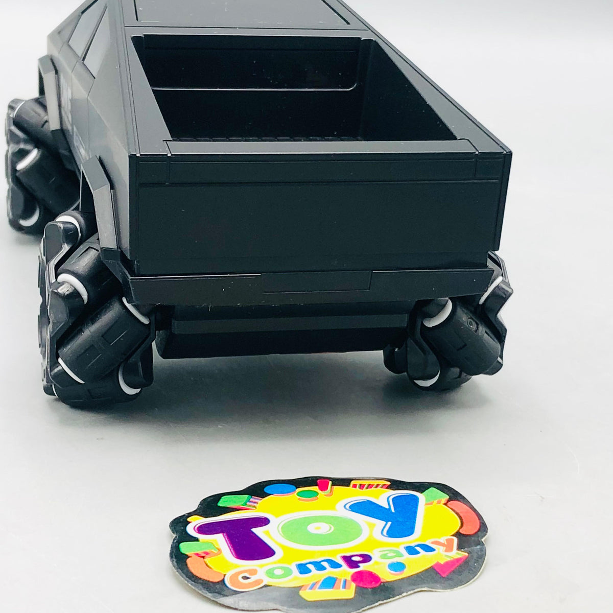 1:28 2.4GHz Remote & Watch Control Tesla Mini Drift Truck