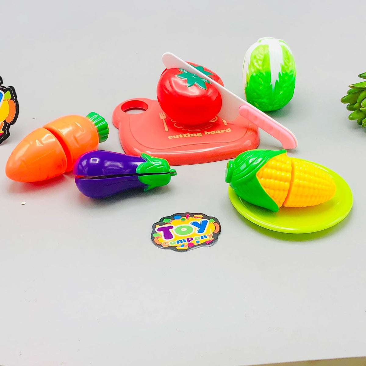 8Pcs Pretend Play Food Cutting Set
