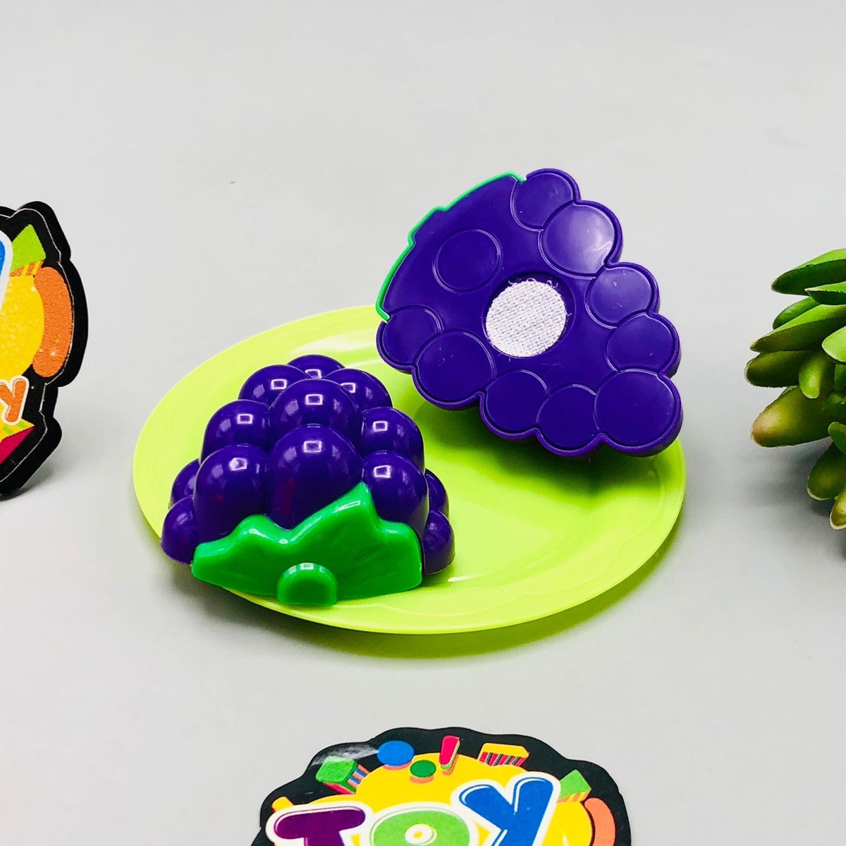 9Pcs Pretend Play Fruits Cutting Set
