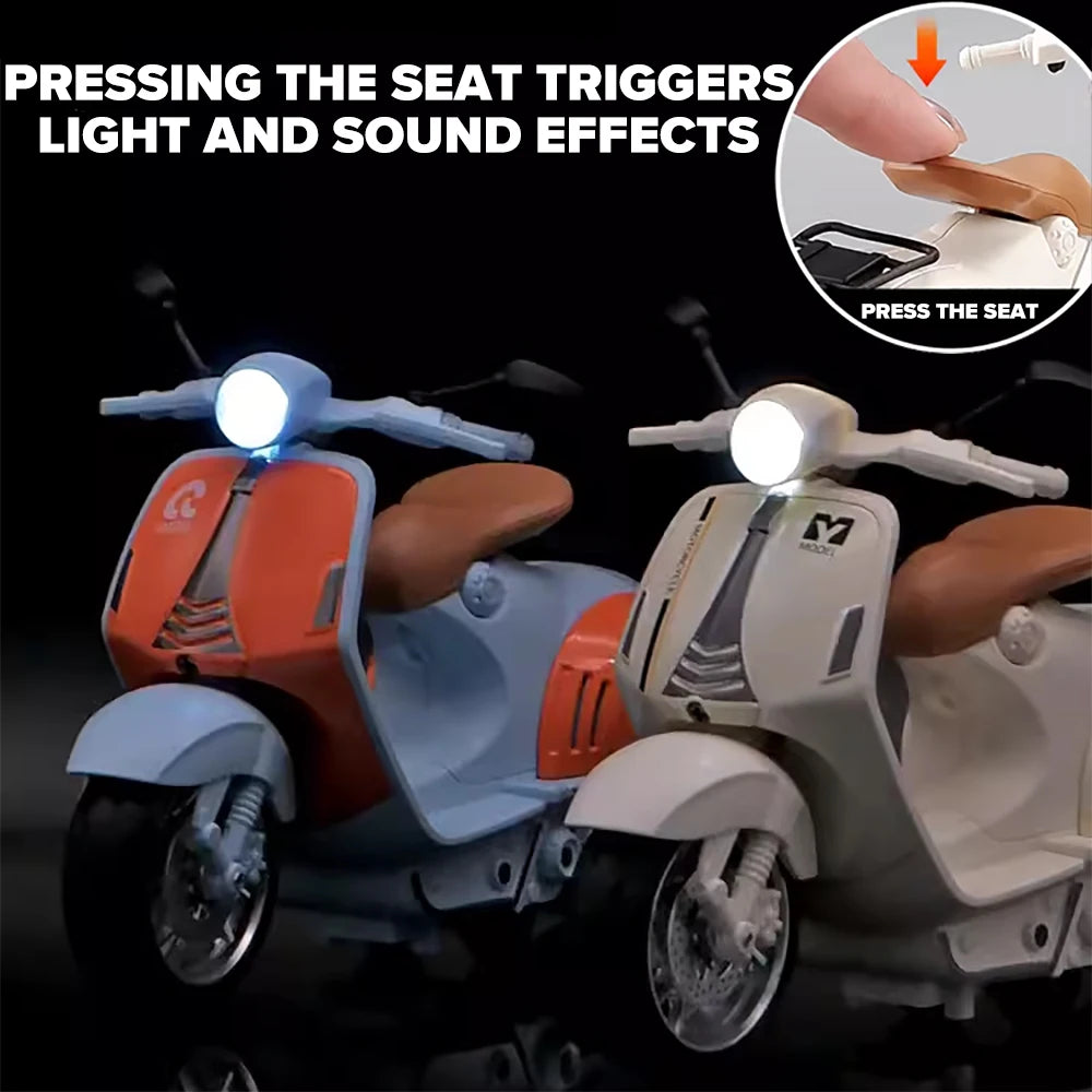 1:10 Diecast Pullback Vespa With Light & Sound