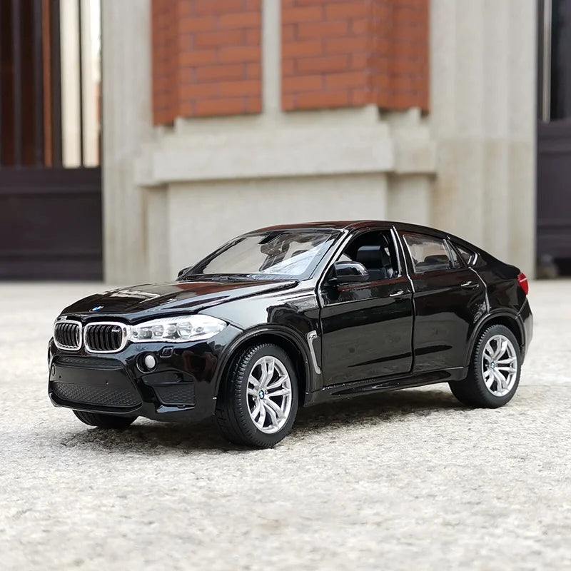 1:24 Diecast BMW X6M Official Licensed Model