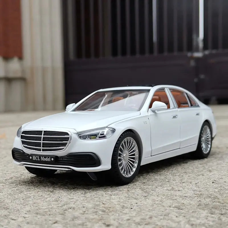 1:22 Diecast Maybach S600 Model Car