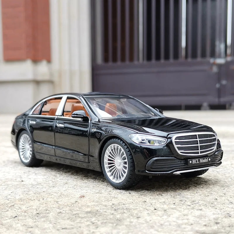 1:22 Diecast Maybach S600 Model Car