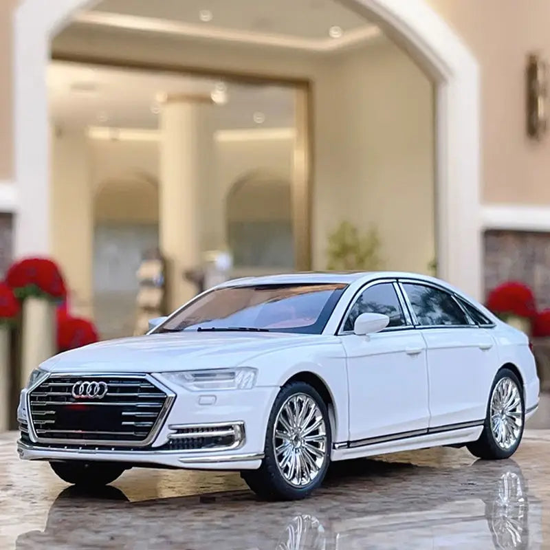 1:24 Diecast Audi A8 Model Car