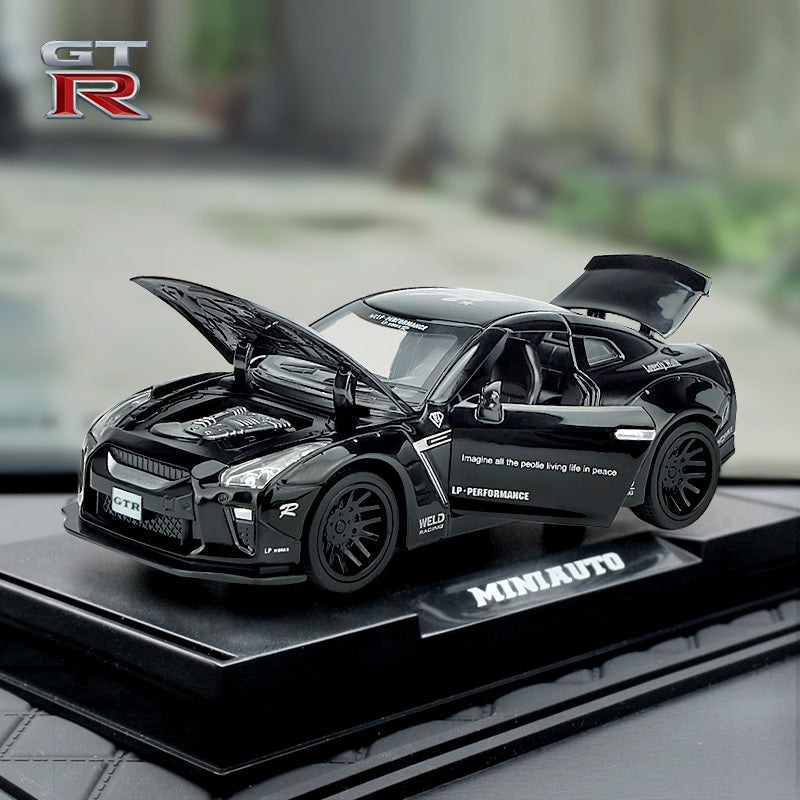 1:32 Diecast Nissan GTR NISMO