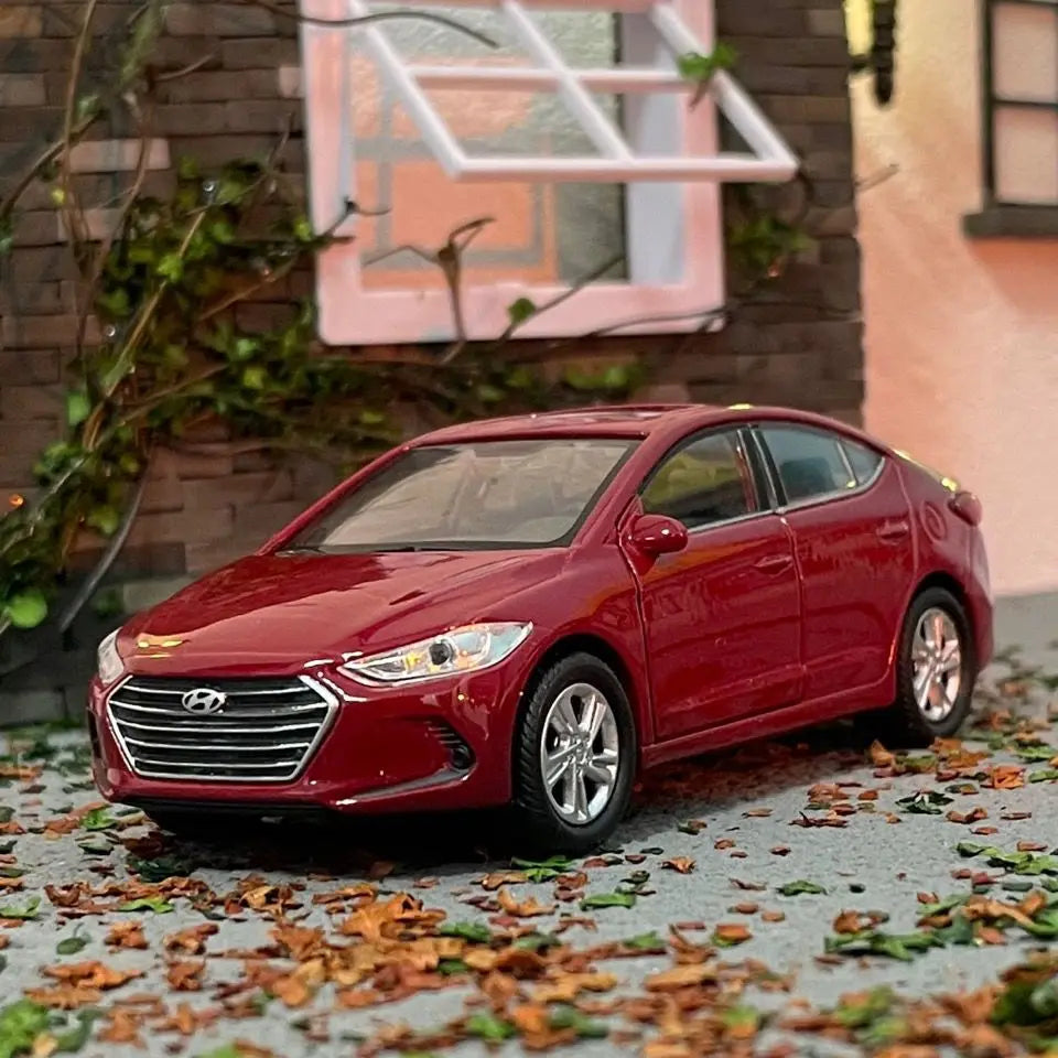 1:32 Diecast Hyundai Elantra Model Car