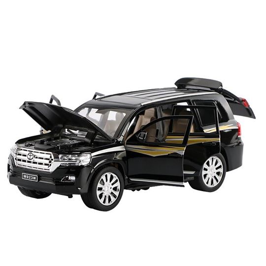 Diecast High Class SUV Land Cruiser