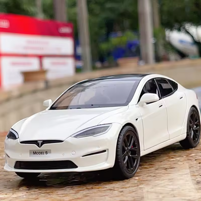 1:24 Diecast Tesla Model S Car