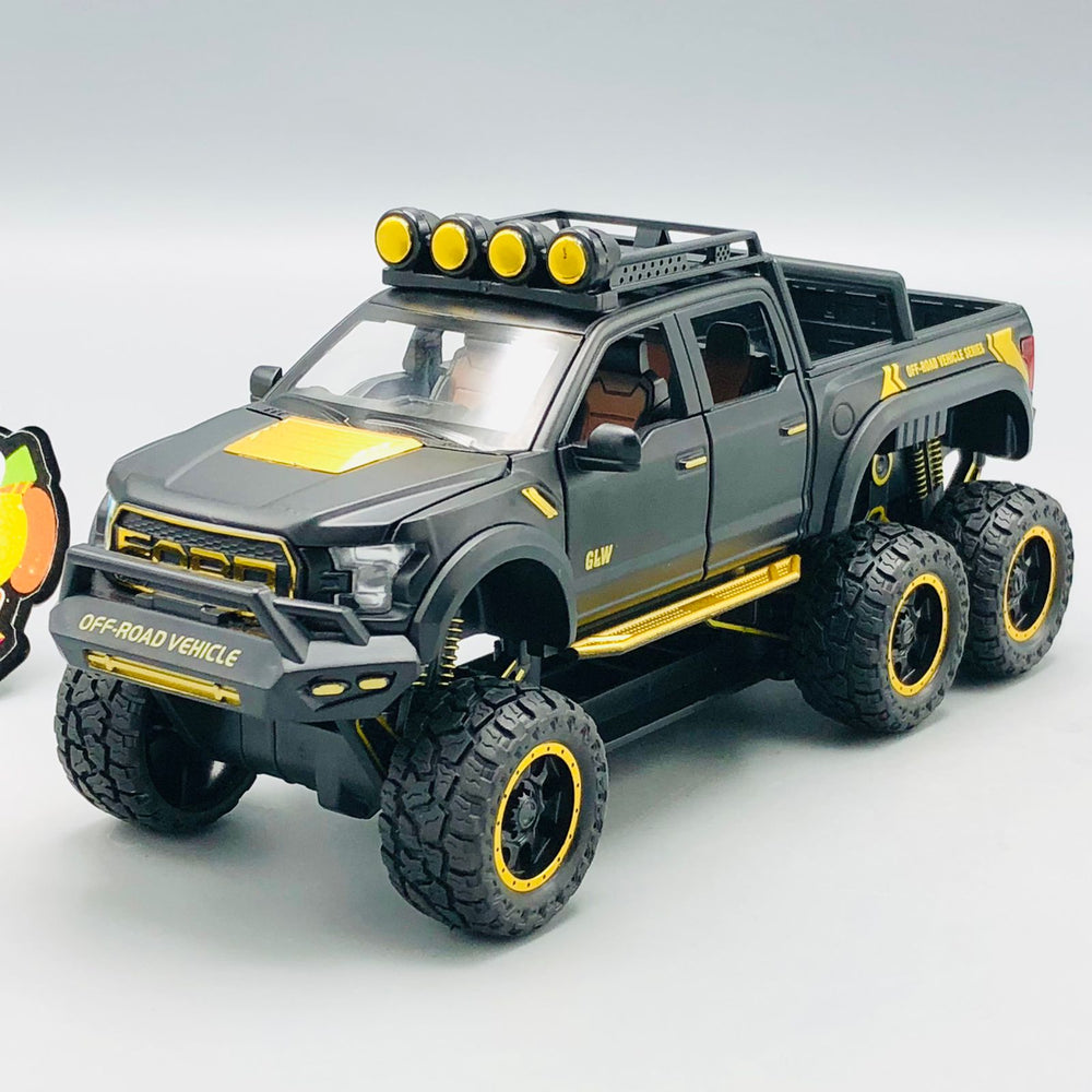 1:24 Diecast Ford Raptor Off-Road Pickup Truck