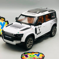 1:22 RC Diecast Wilderness Defender Model Car With Smoke