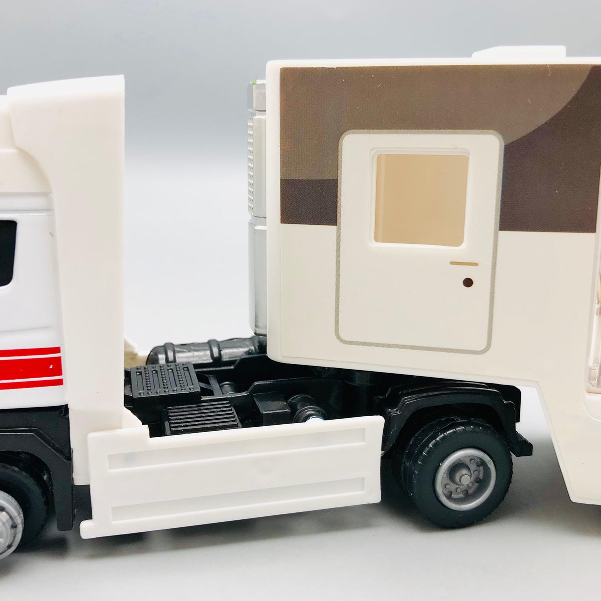ARV Diecast Model Container Truck