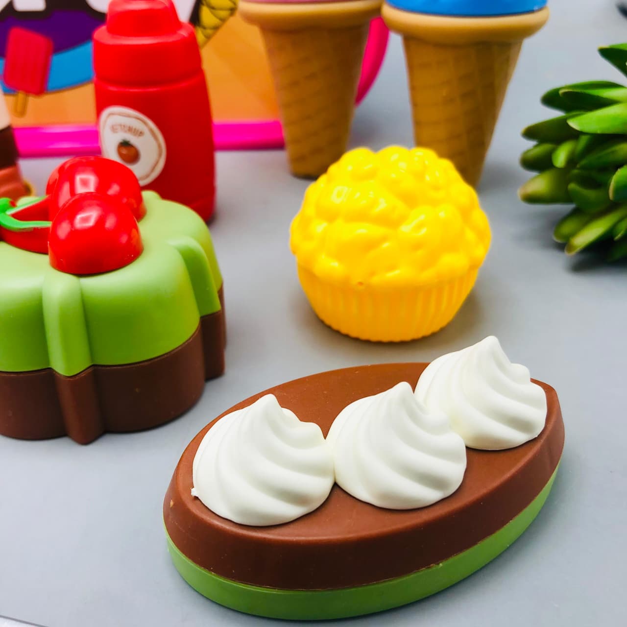 16Pcs Kids Pretend Play Delicious Dessert Play Set