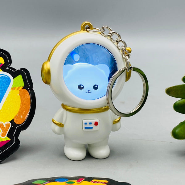 1Pc Cute Astronaut Keychain With Light