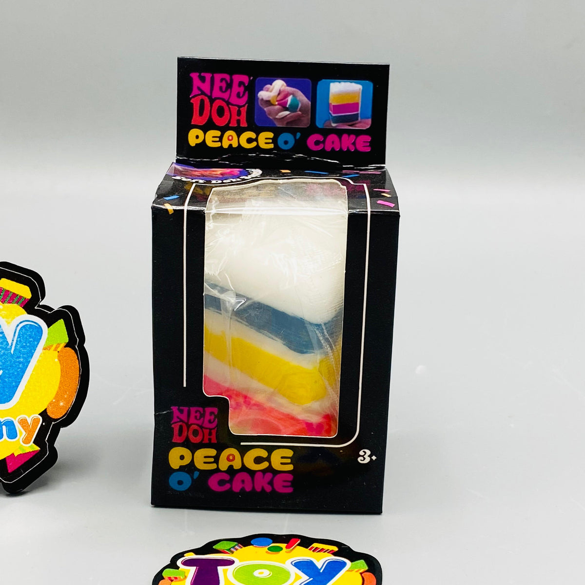 1Pc Squishy Peace O' Cake