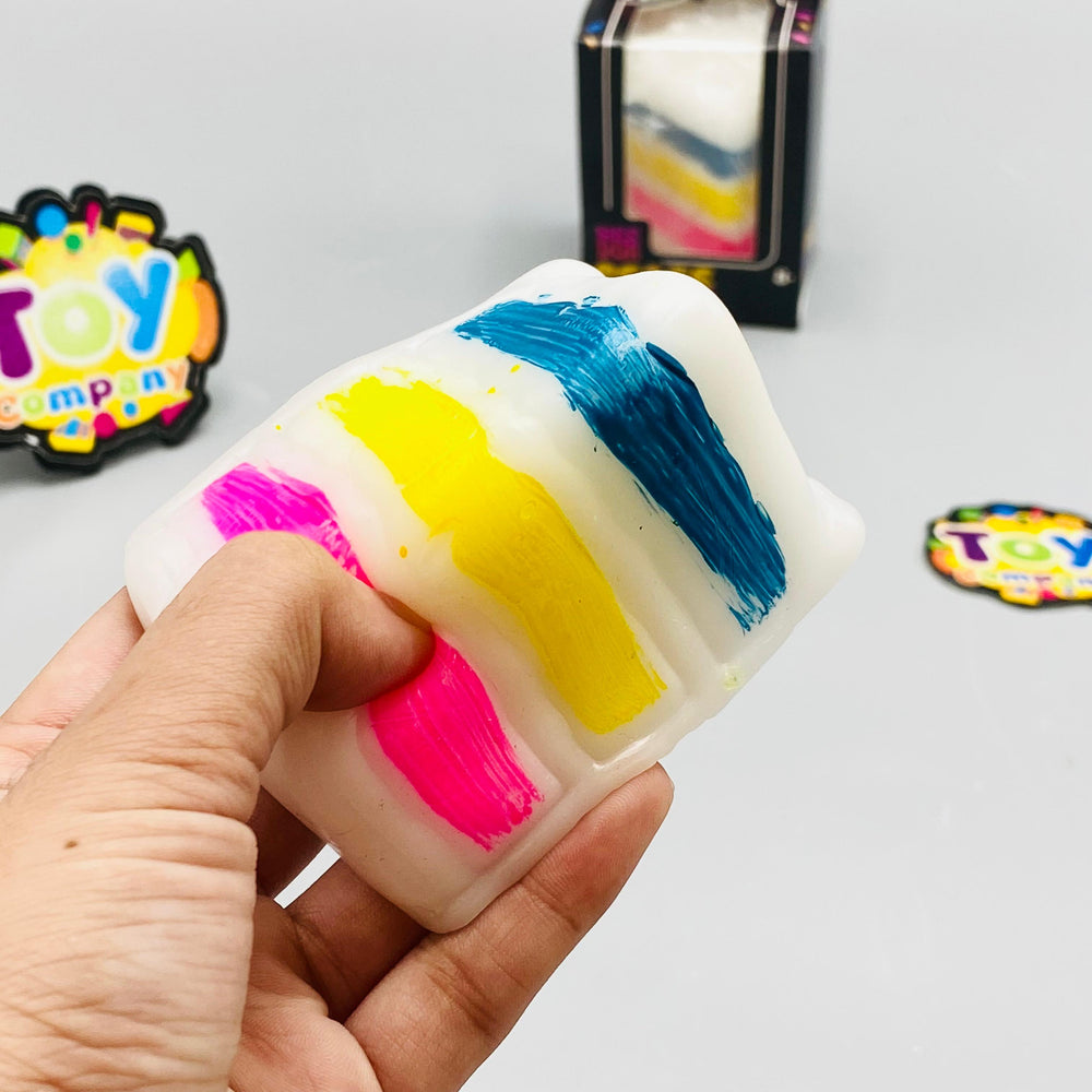 1Pc Squishy Peace O' Cake