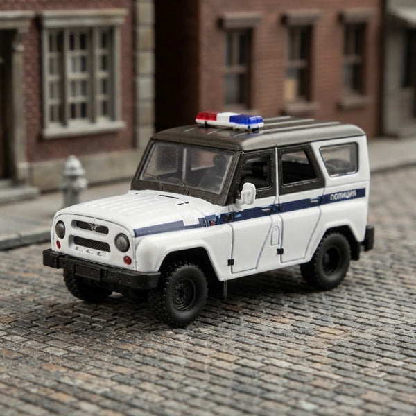 1:18 Diecast Russia UAZ Hunter SUV Police Model