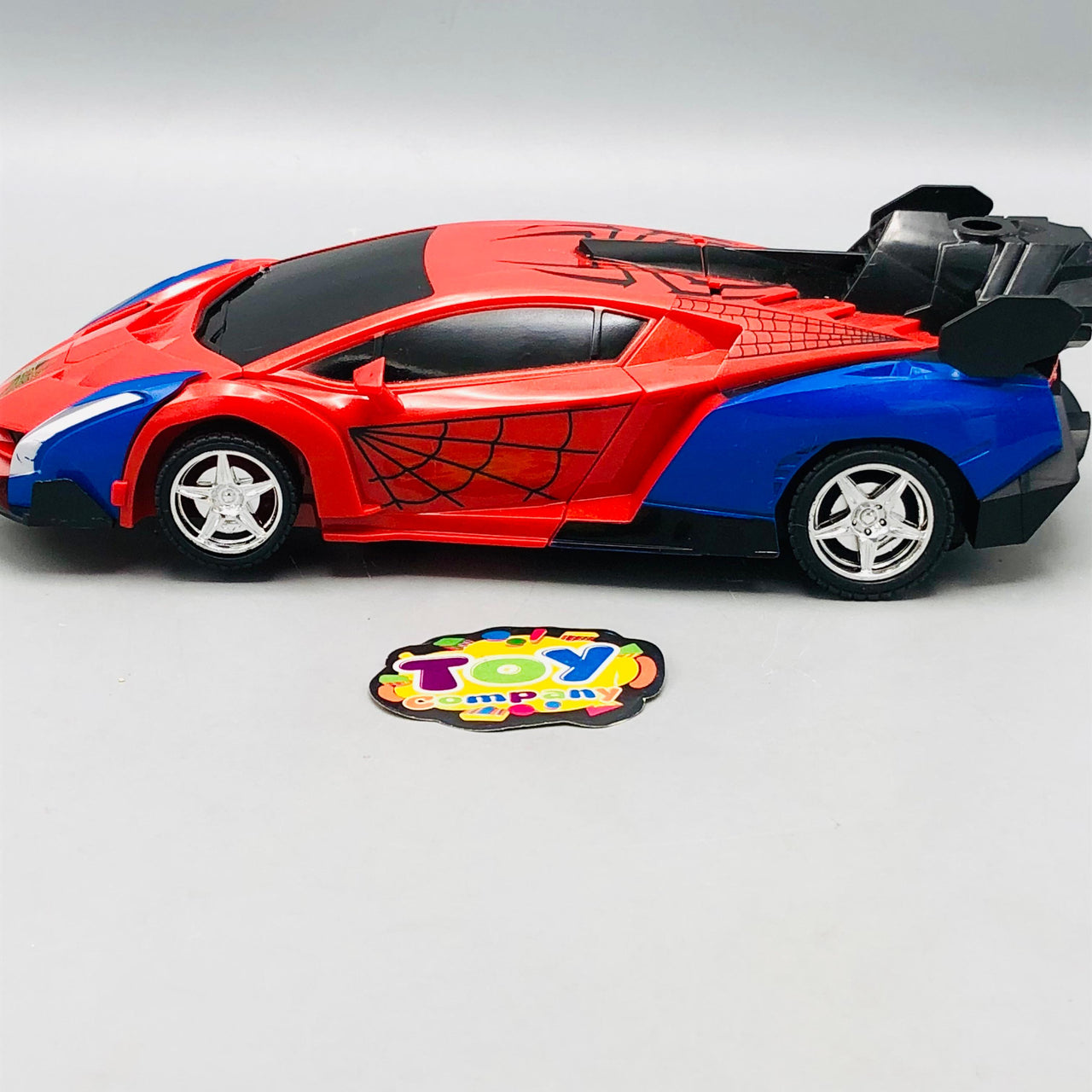 1:18 RC Deformation Robot Car With Smoke