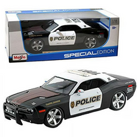 Maisto 1:18 2006 Dodge Challenger Concept-Police Model