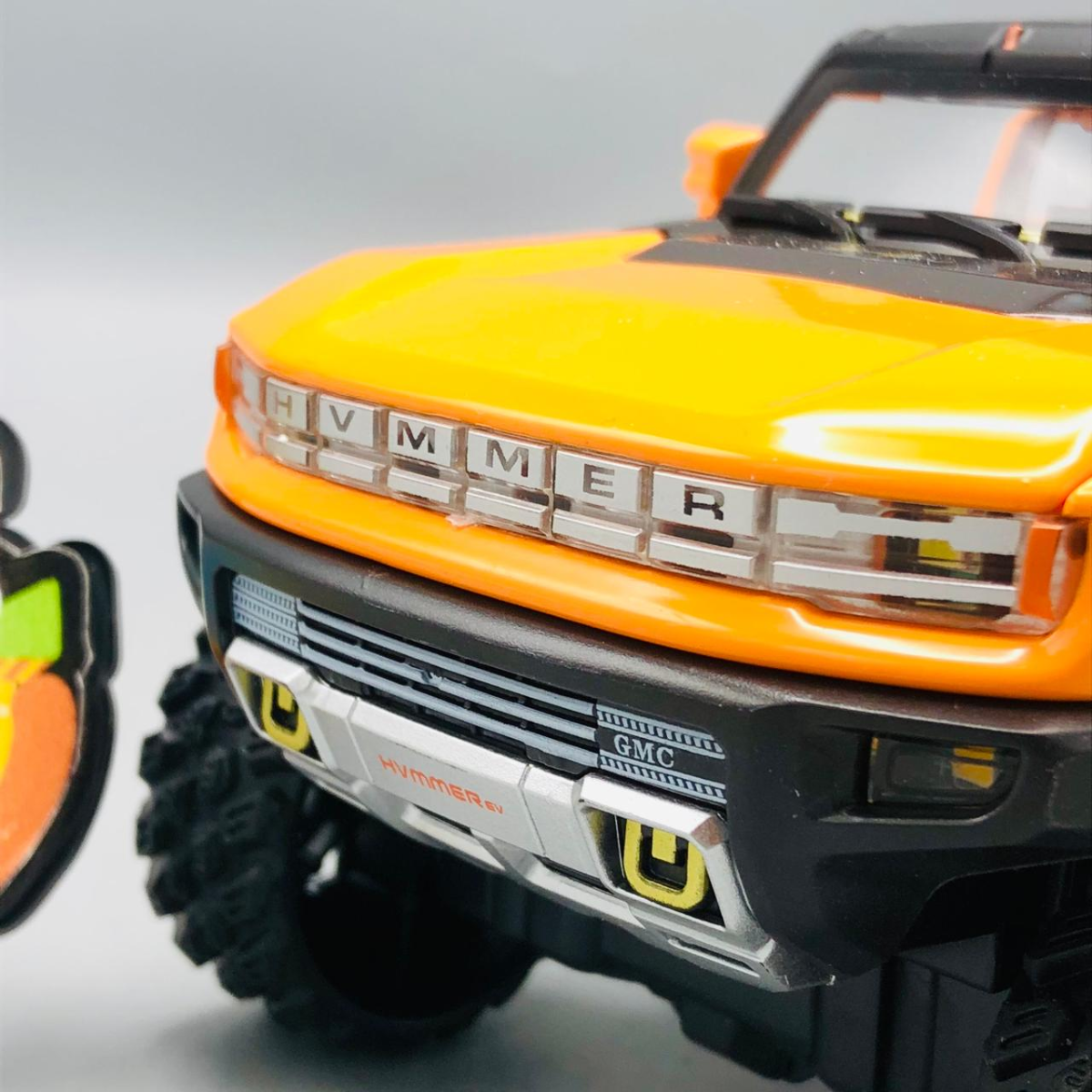Diecast 1:24 Scale Hummer Model Car