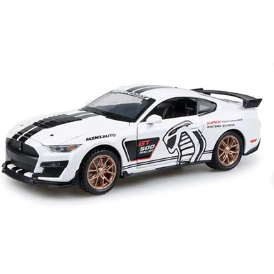 1:32 Diecast Ford Mustang Shelby GT500 With Acrylic Display Box - White