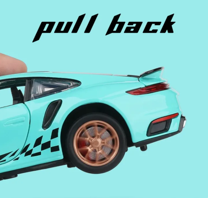 1:32 Diecast Porsche 911 Model With Acrylic Display Box - Aqua Blue