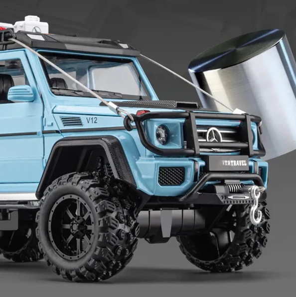 1:24 Diecast Mercedes Brabos Travel G550-4x4