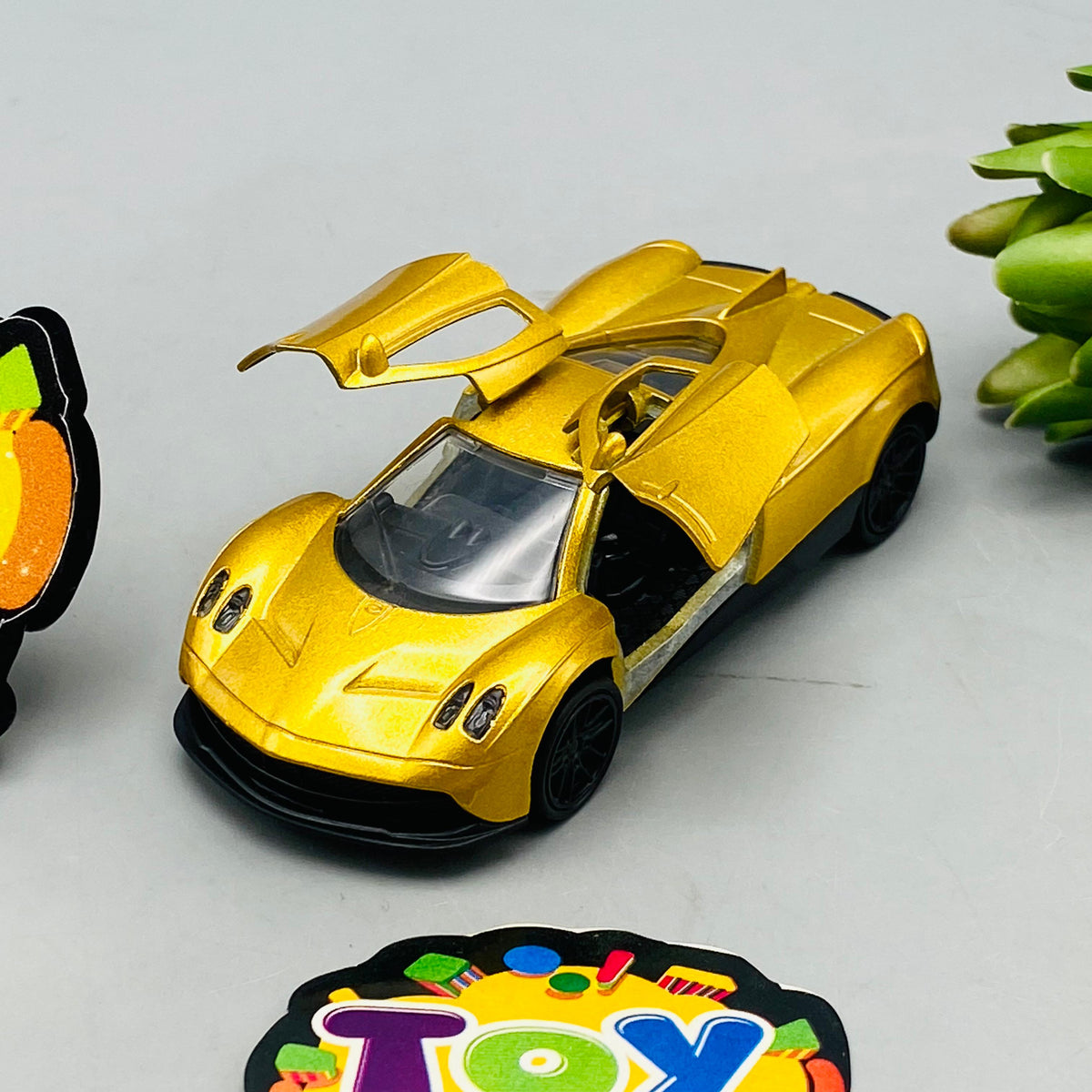1:43 Mini Diecast Pagani Huayra Model