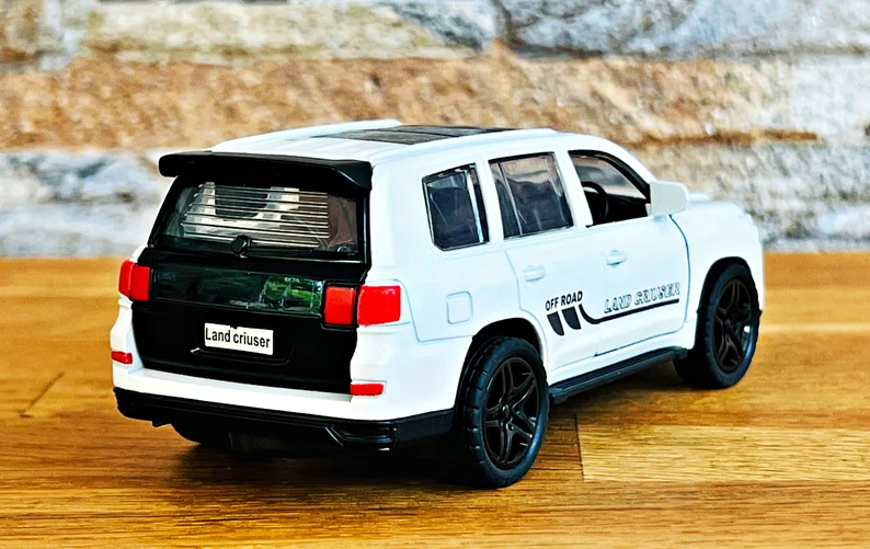 1:36 Diecast Mini Land Cruiser Off Road Model Car
