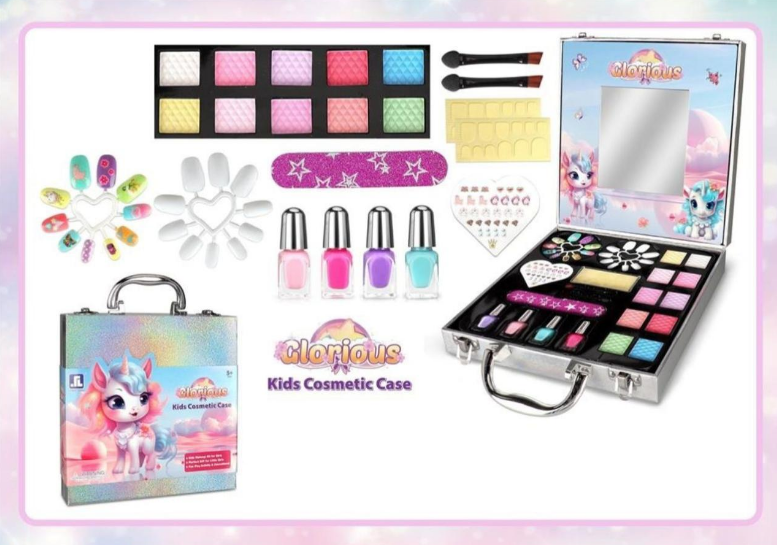 22Pcs Realistic Glorious Cosmetic Briefcase