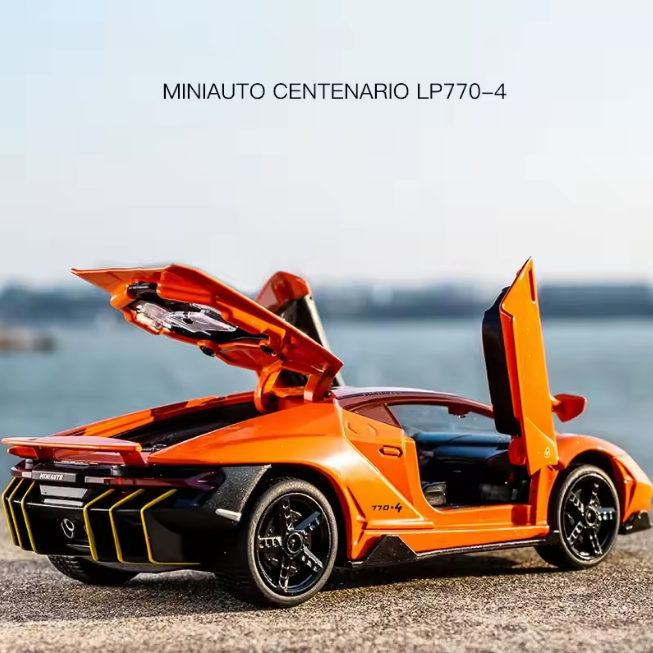 1:32 Diecast Lamborghini LP770-4 With Acrylic Display Box - Orange