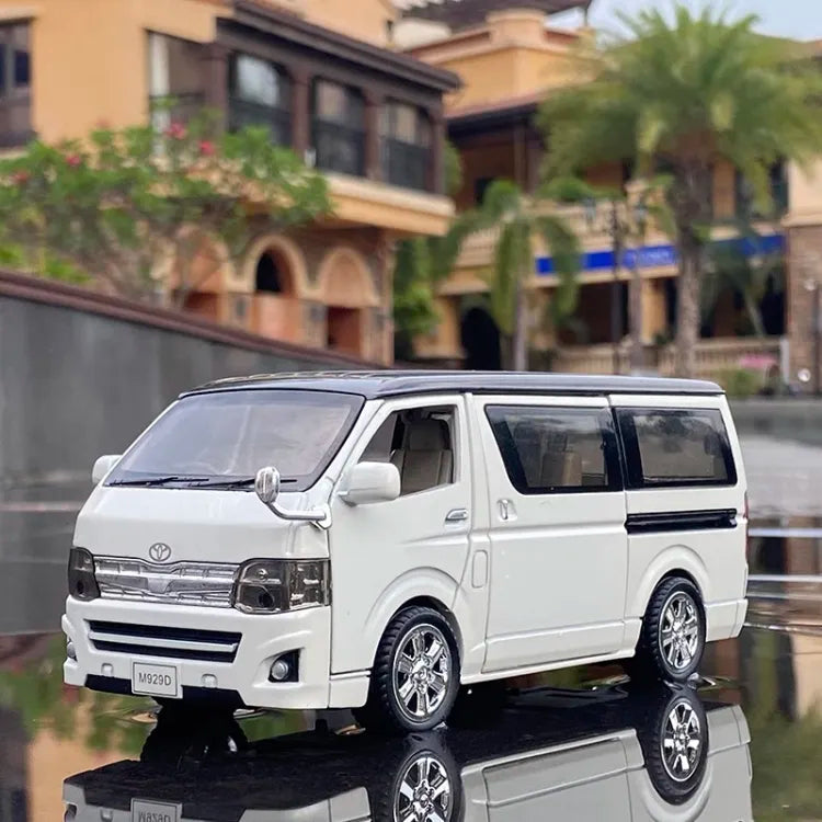 1:32 Diecast Toyota HIACE GL