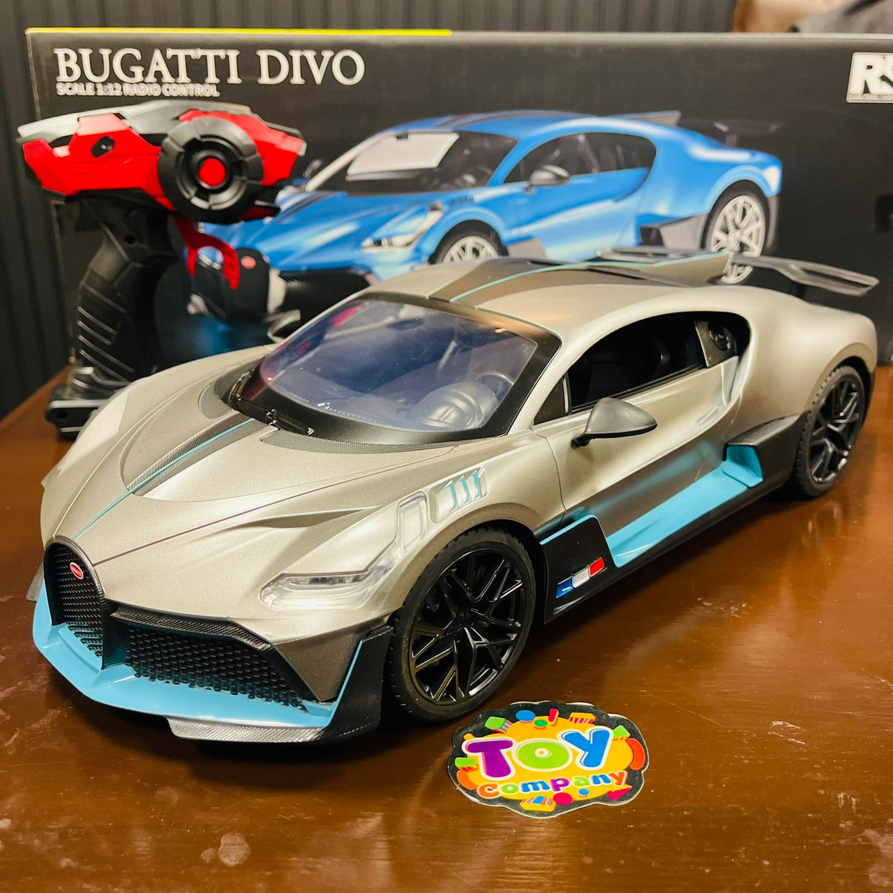 2.4GHz 1:12 RC Bugatti Divo Model