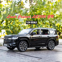 1:24 Diecast Toyota Land Cruiser GR Sport With Miniature