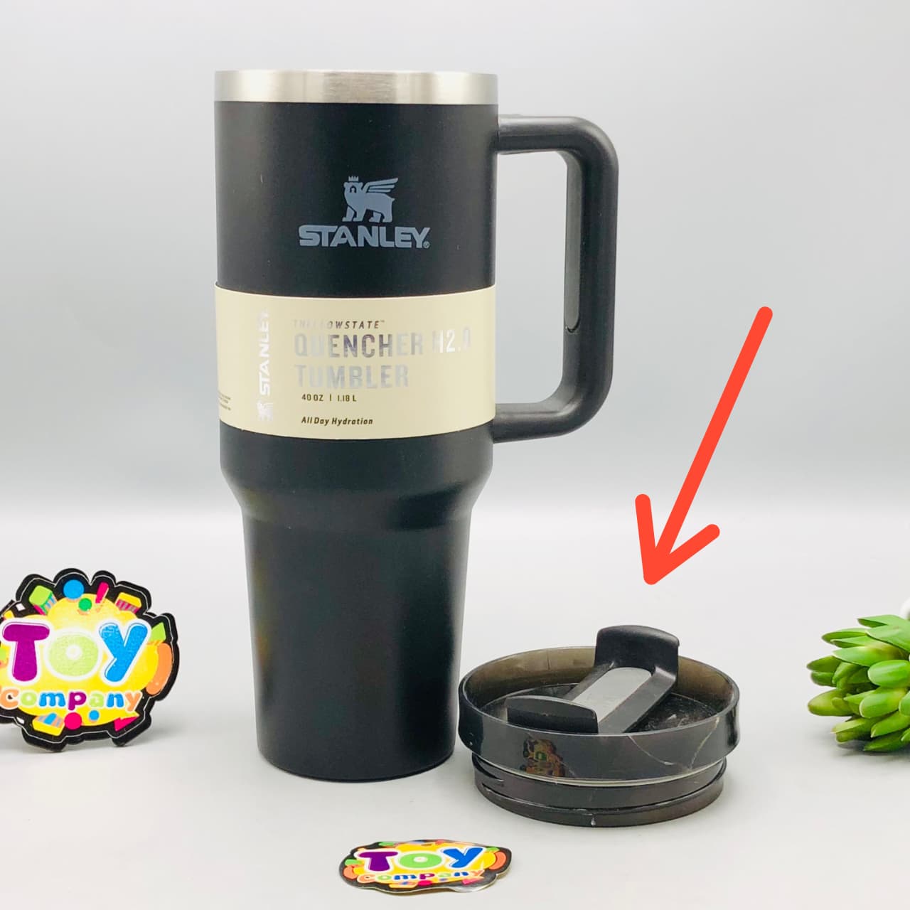 Black Stanley Insulated Tumbler With Straw - Minor Fault