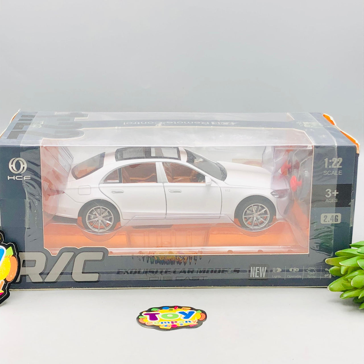 1:22 RC Diecast Mercedes Maybach S600 Model Car With Smoke