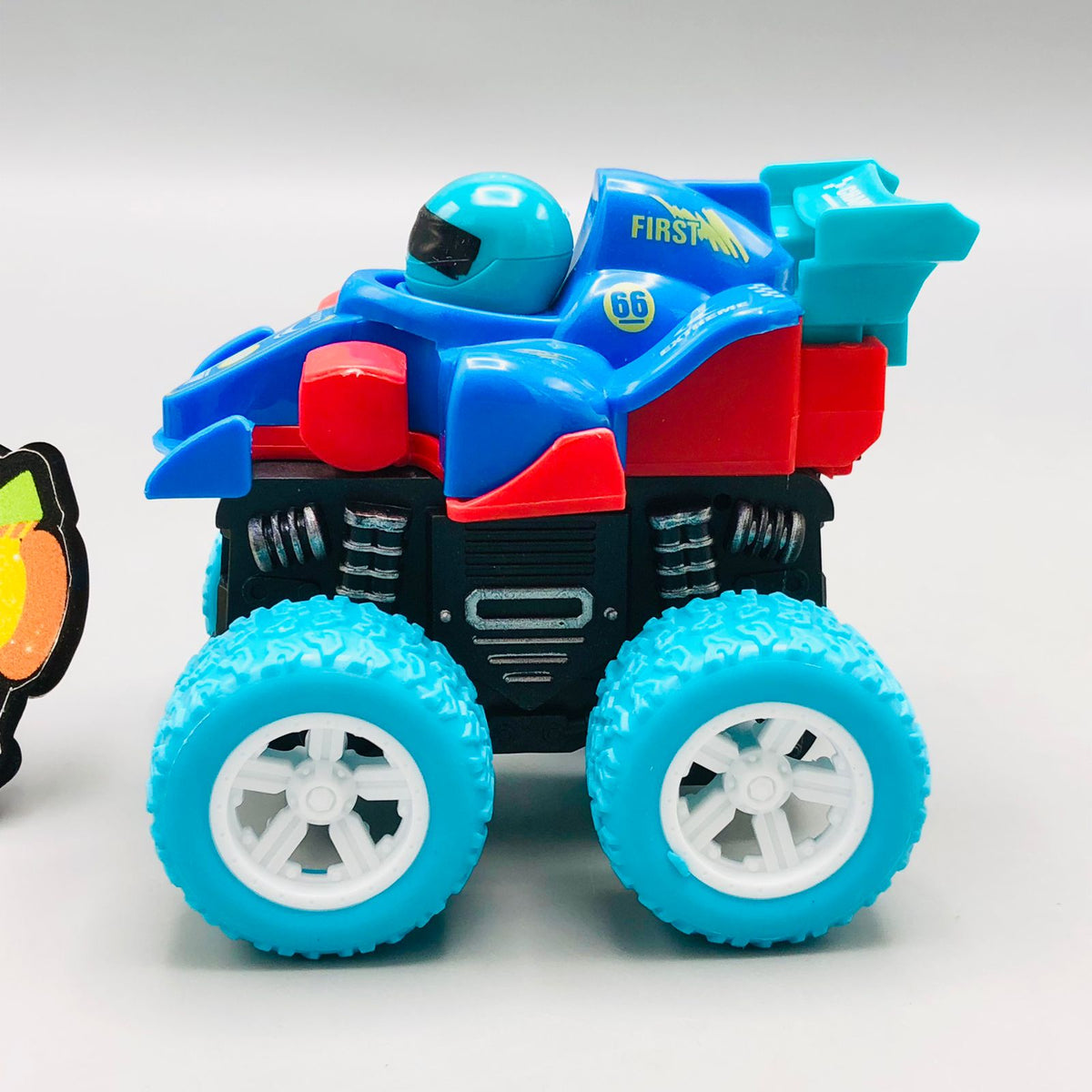 1Pc Inertial Champion Racing Car Toy