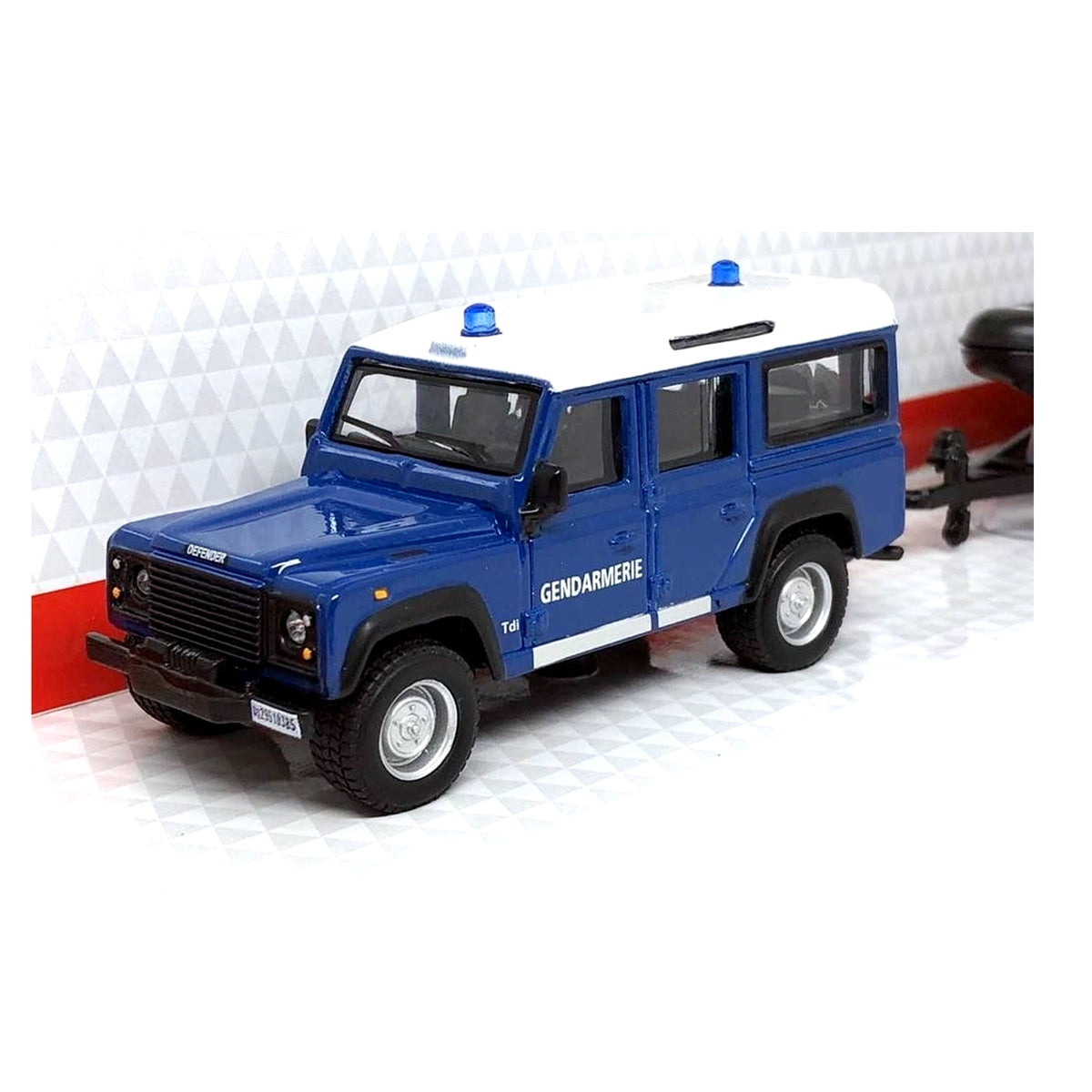 Bburago Diecast Defender With Trailer Motor Boat