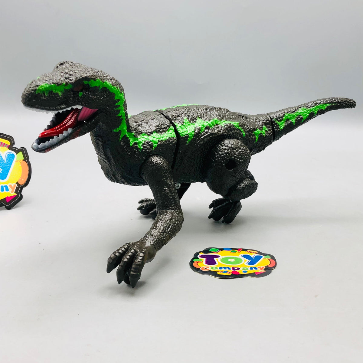 2.4G RC Crawling Dinosaur With Light & Sound - Major Fault