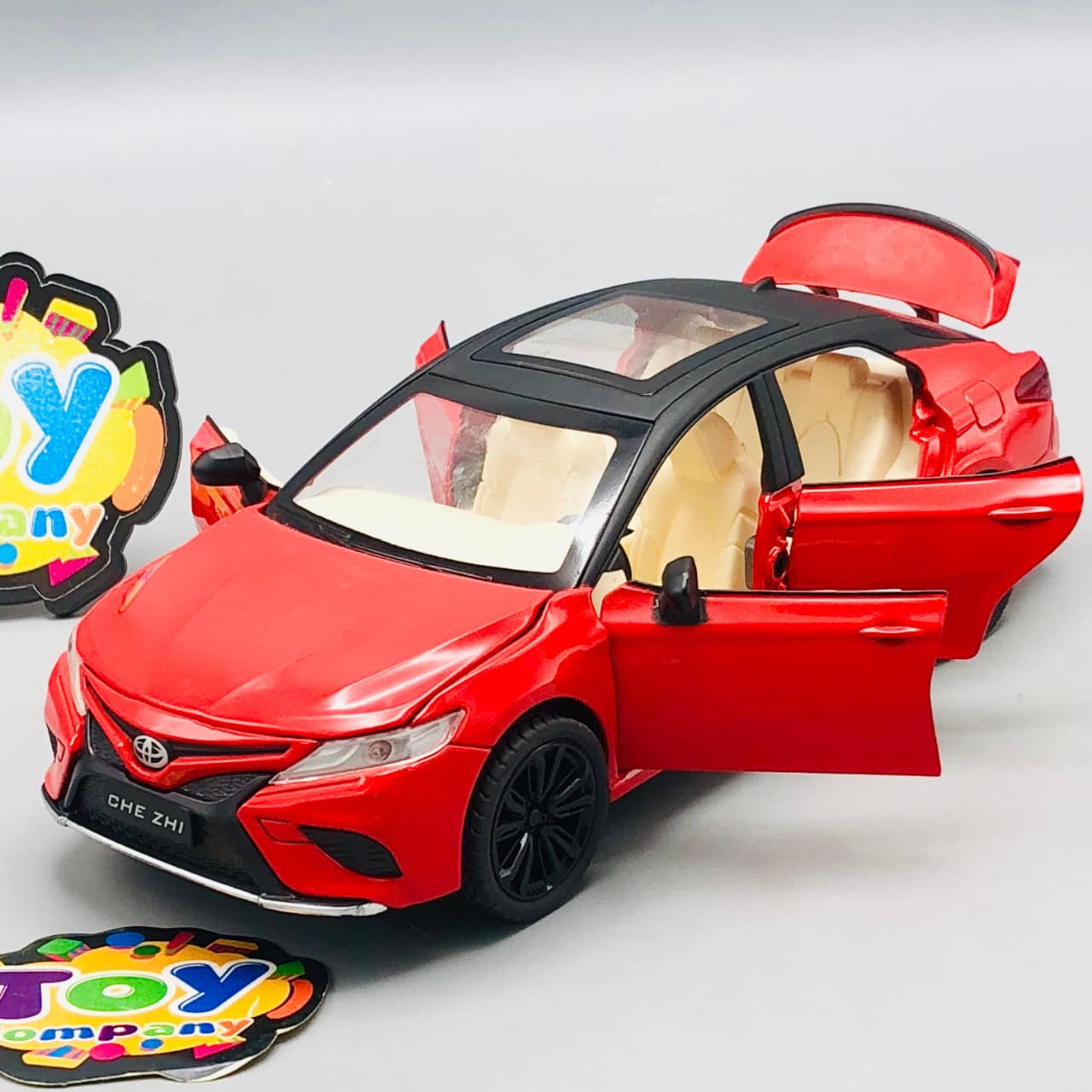 1:24 Diecast Toyota Camry Model Car - Minor Fault