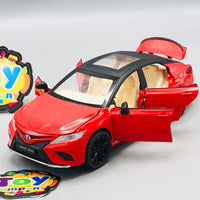 1:24 Diecast Toyota Camry Model Car - Minor Fault
