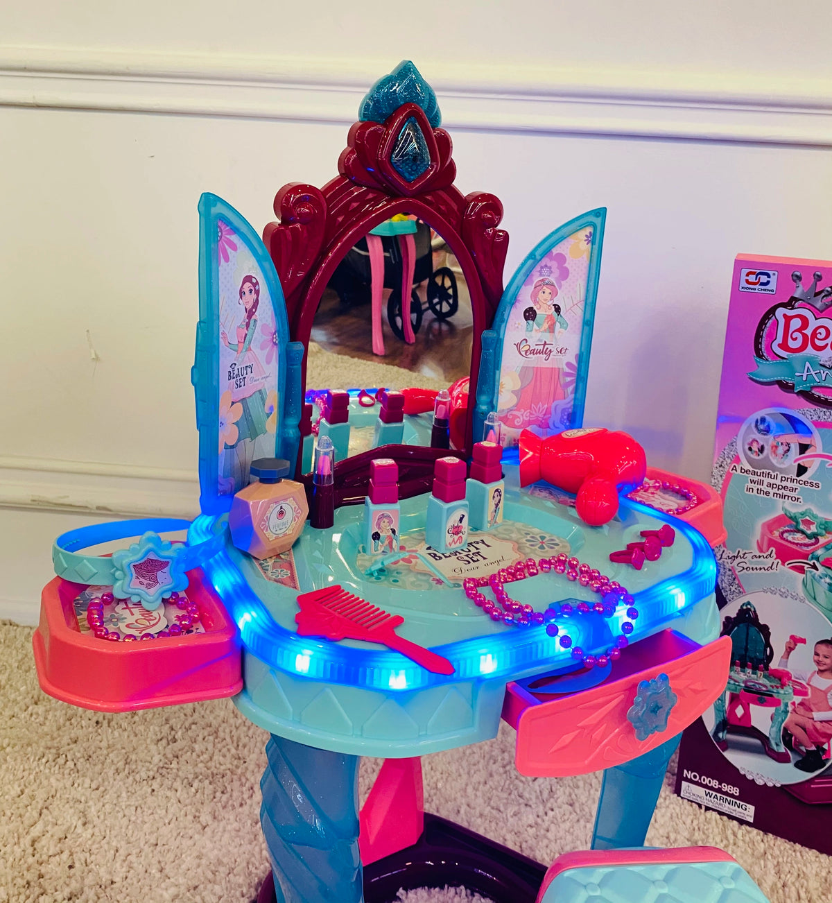 Beauty Angle Magical Dresser Set With Light & Sound