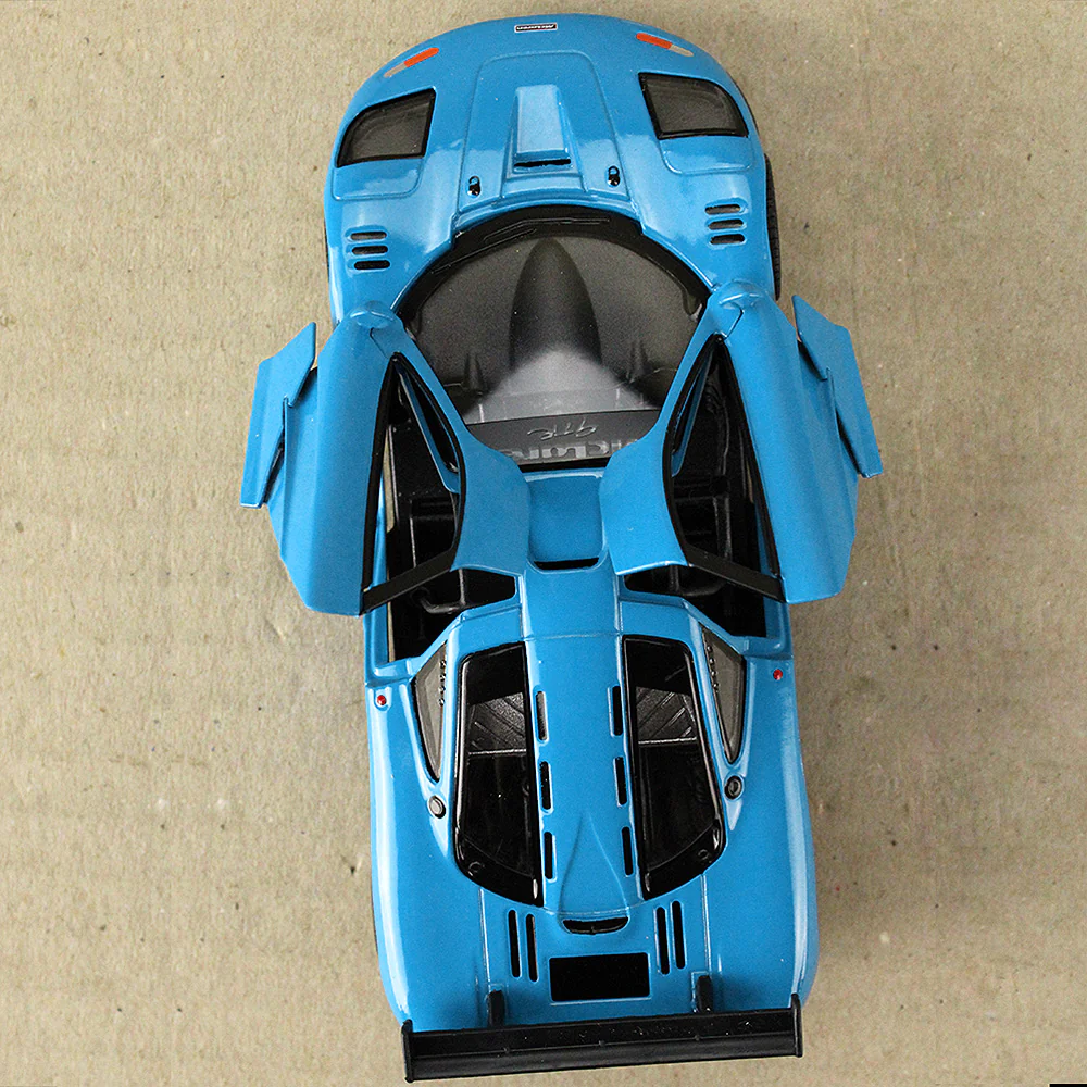 1:36 Kinsmart McLaren F1 GTR Model Car